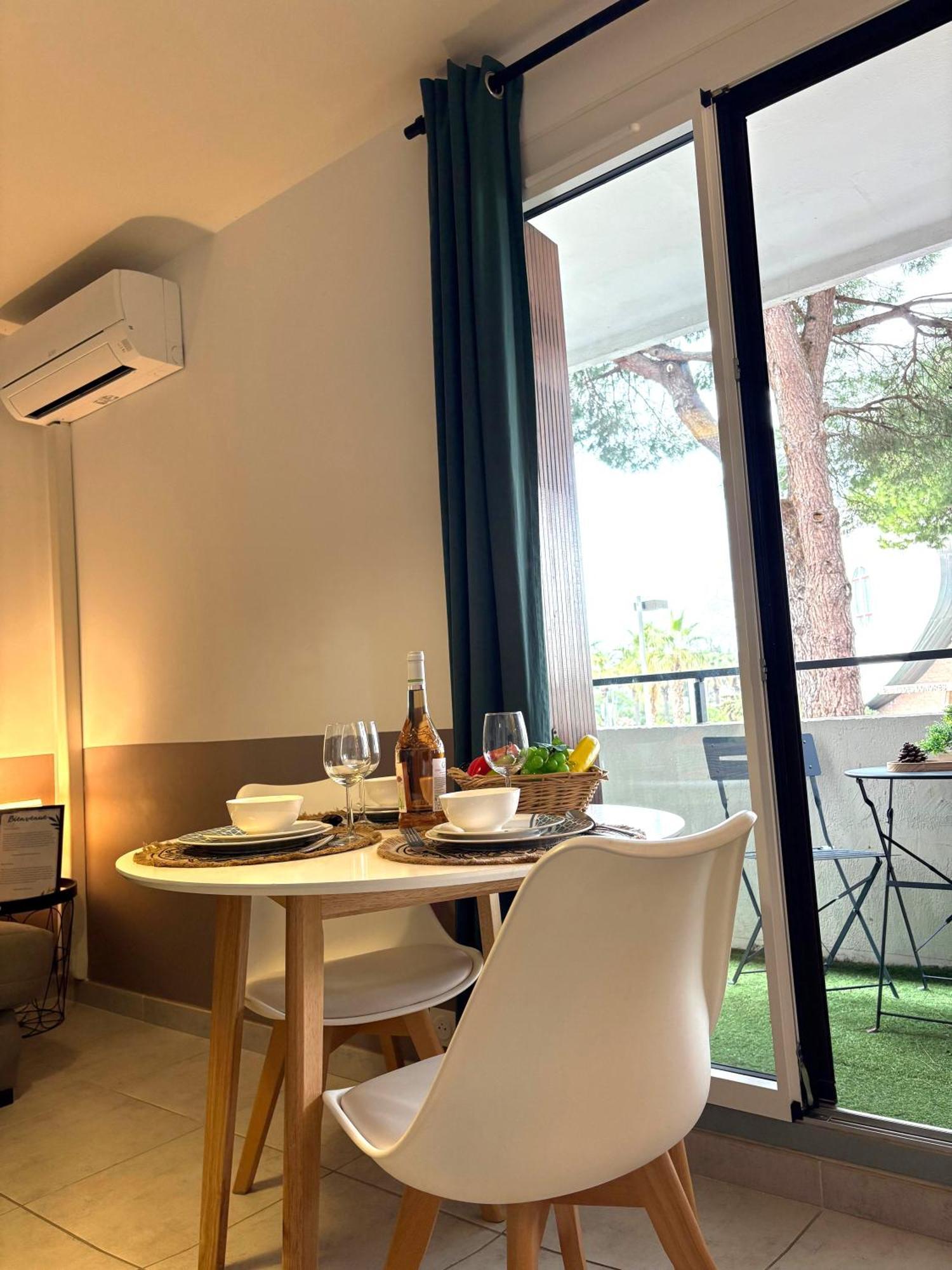L'Amazone Studio Plein Centre Plages A 2Min Clim Wifi Sur Le Port - Top Prosconciergerie- 拉格朗德默特 外观 照片