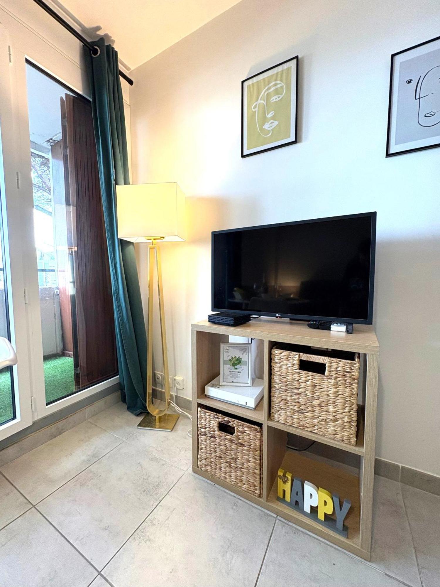 L'Amazone Studio Plein Centre Plages A 2Min Clim Wifi Sur Le Port - Top Prosconciergerie- 拉格朗德默特 外观 照片